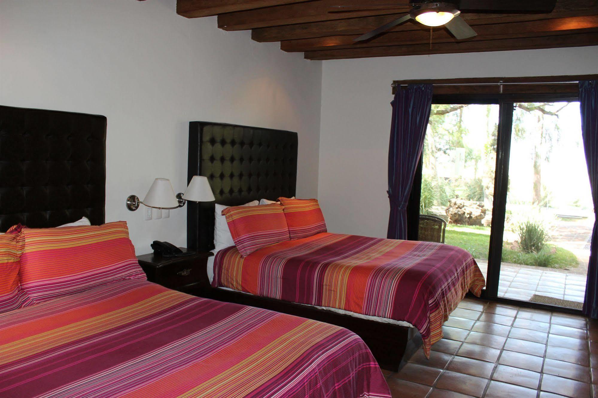 Quinta San Carlos San Pedro Tesistán Exterior foto